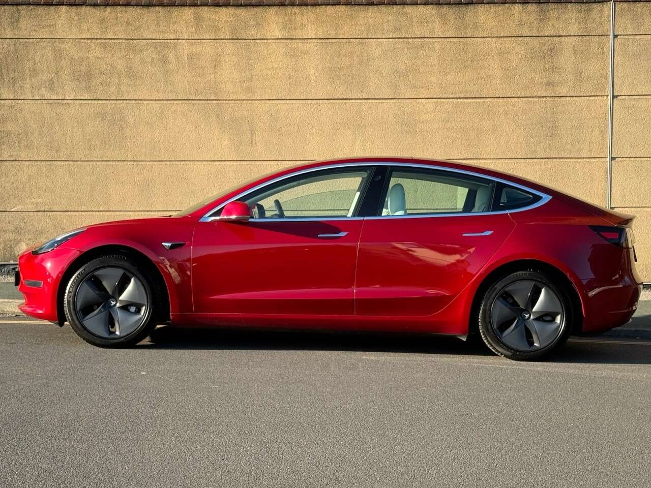 2019 TESLA MODEL 3 2019 TESLA MODEL 3