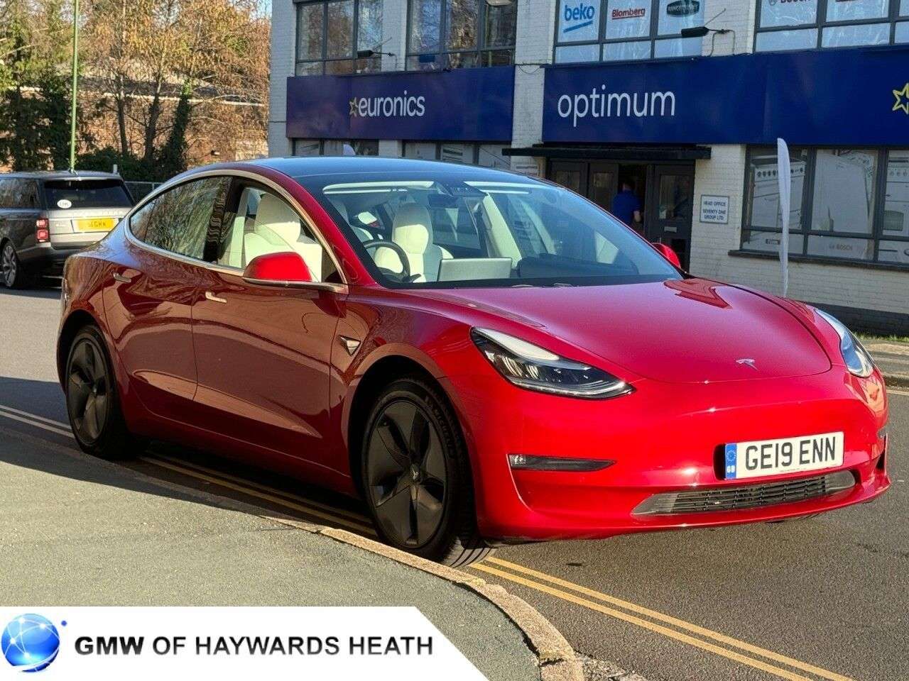 A 2019 TESLA MODEL 3 (Dual Motor) Long Range Saloon 4dr Electric Auto 4WDE (346 ps) A 2019 TESLA MODEL 3 (Dual Motor) Long Range Saloon 4dr Electric Auto 4WDE (346 ps)