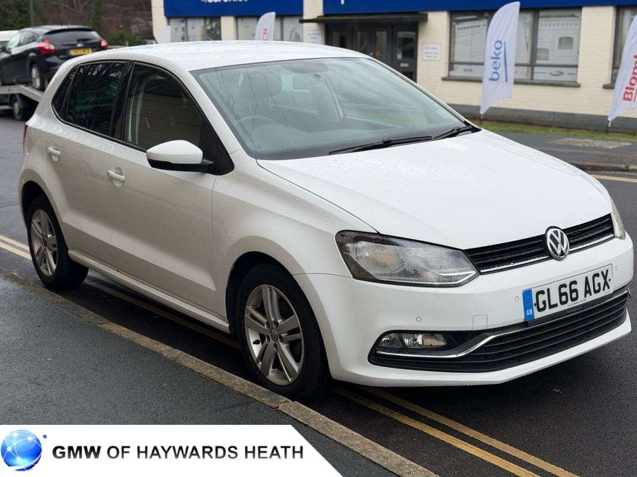 A 2016 VOLKSWAGEN POLO 1.0 BlueMotion Tech Match Hatchback 5dr Petrol Manual Euro 6 (s/s) (75 ps) A 2016 VOLKSWAGEN POLO 1.0 BlueMotion Tech Match Hatchback 5dr Petrol Manual Euro 6 (s/s) (75 ps)