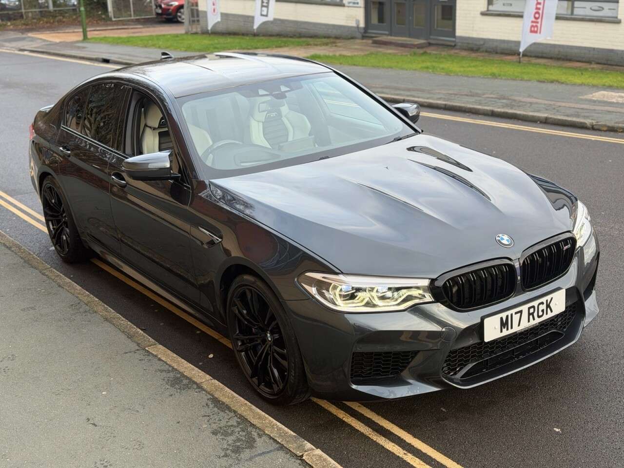 A 2019 BMW M5 4.4 V8 GPF Saloon 4dr Petrol Steptronic xDrive Euro 6 (s/s) (600 ps) A 2019 BMW M5 4.4 V8 GPF Saloon 4dr Petrol Steptronic xDrive Euro 6 (s/s) (600 ps)