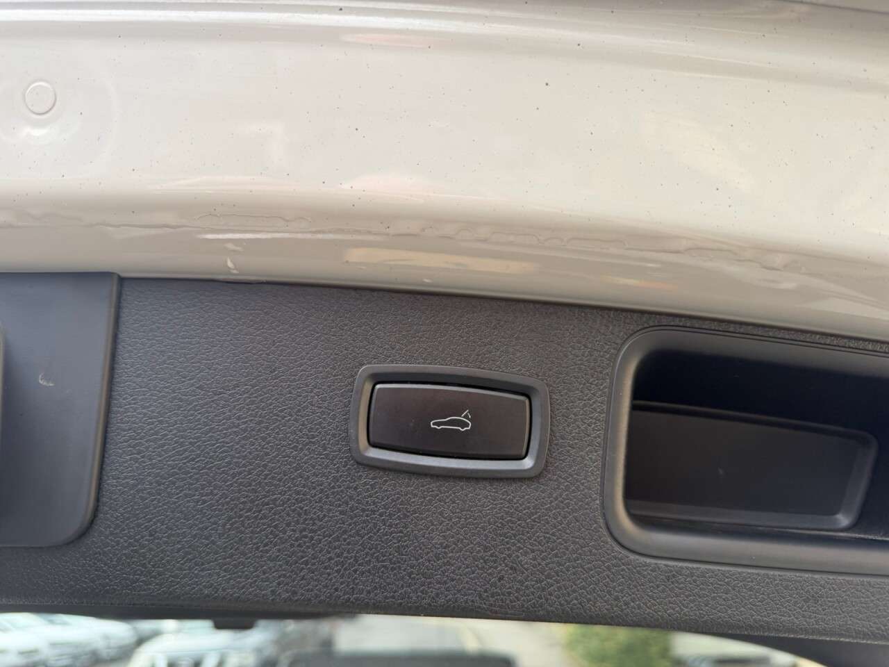 0 PORSCHE MACAN 0 PORSCHE MACAN