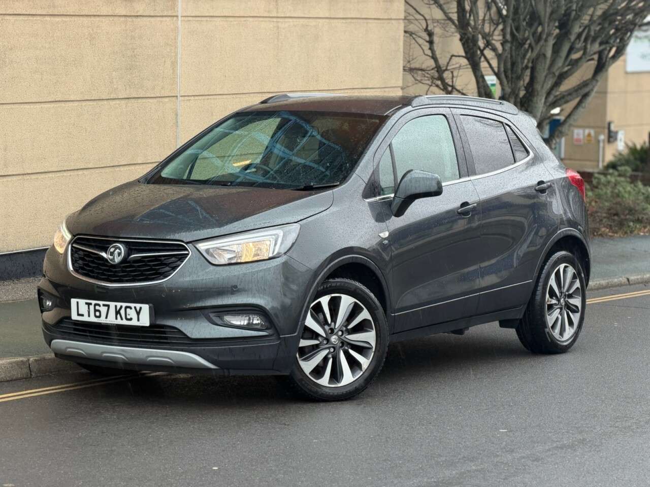 A 2017 VAUXHALL MOKKA X 1.4i Turbo Elite Nav SUV 5dr Petrol Manual 4WD Euro 6 (s/s) (140 ps) A 2017 VAUXHALL MOKKA X 1.4i Turbo Elite Nav SUV 5dr Petrol Manual 4WD Euro 6 (s/s) (140 ps)