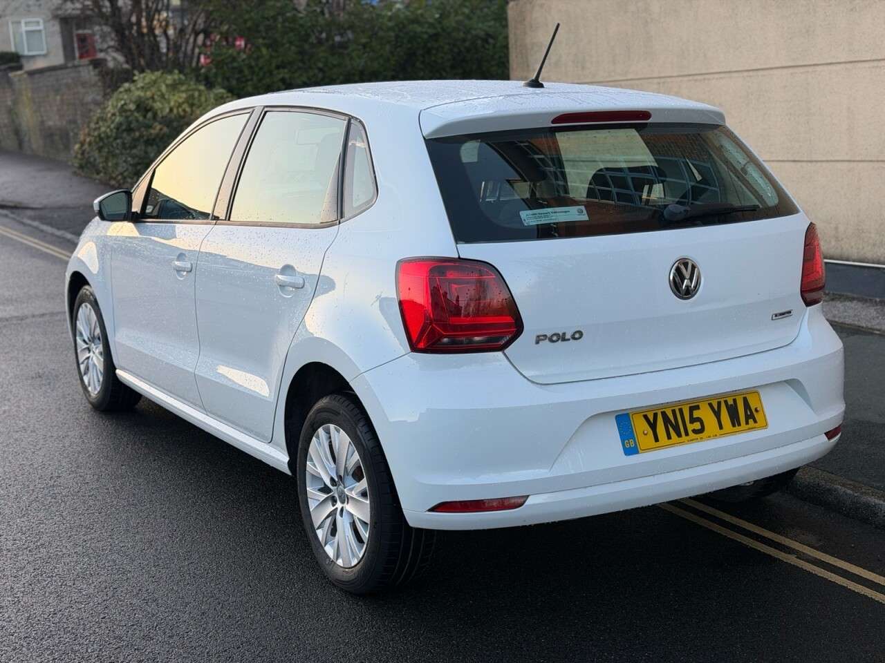 2015 VOLKSWAGEN POLO 2015 VOLKSWAGEN POLO