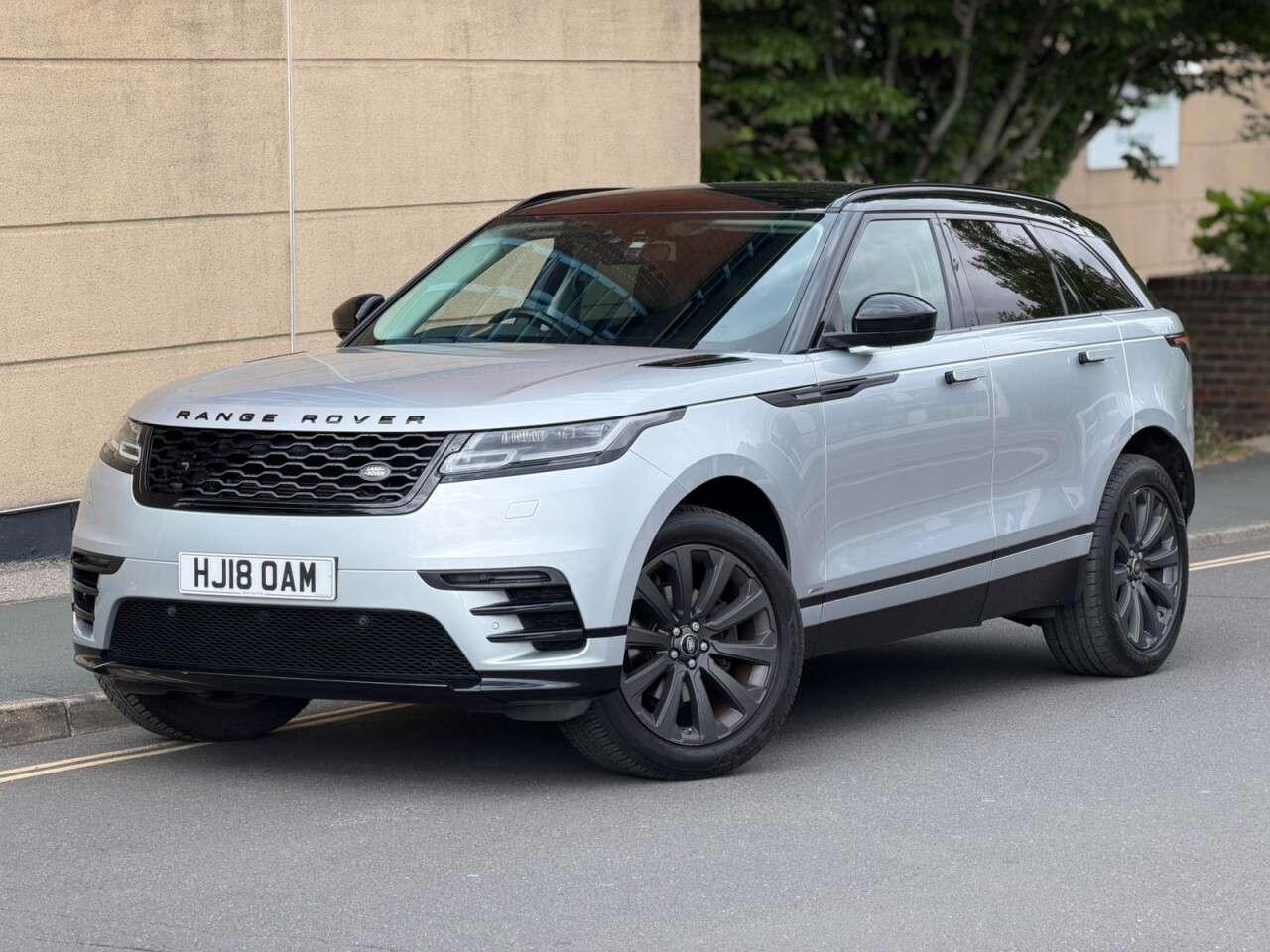 2018 LAND ROVER RANGE ROVER VELAR 2018 LAND ROVER RANGE ROVER VELAR