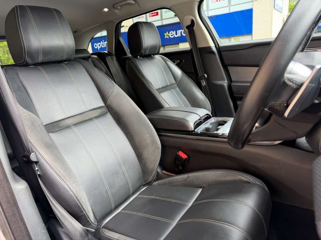 2018 LAND ROVER RANGE ROVER VELAR 2018 LAND ROVER RANGE ROVER VELAR