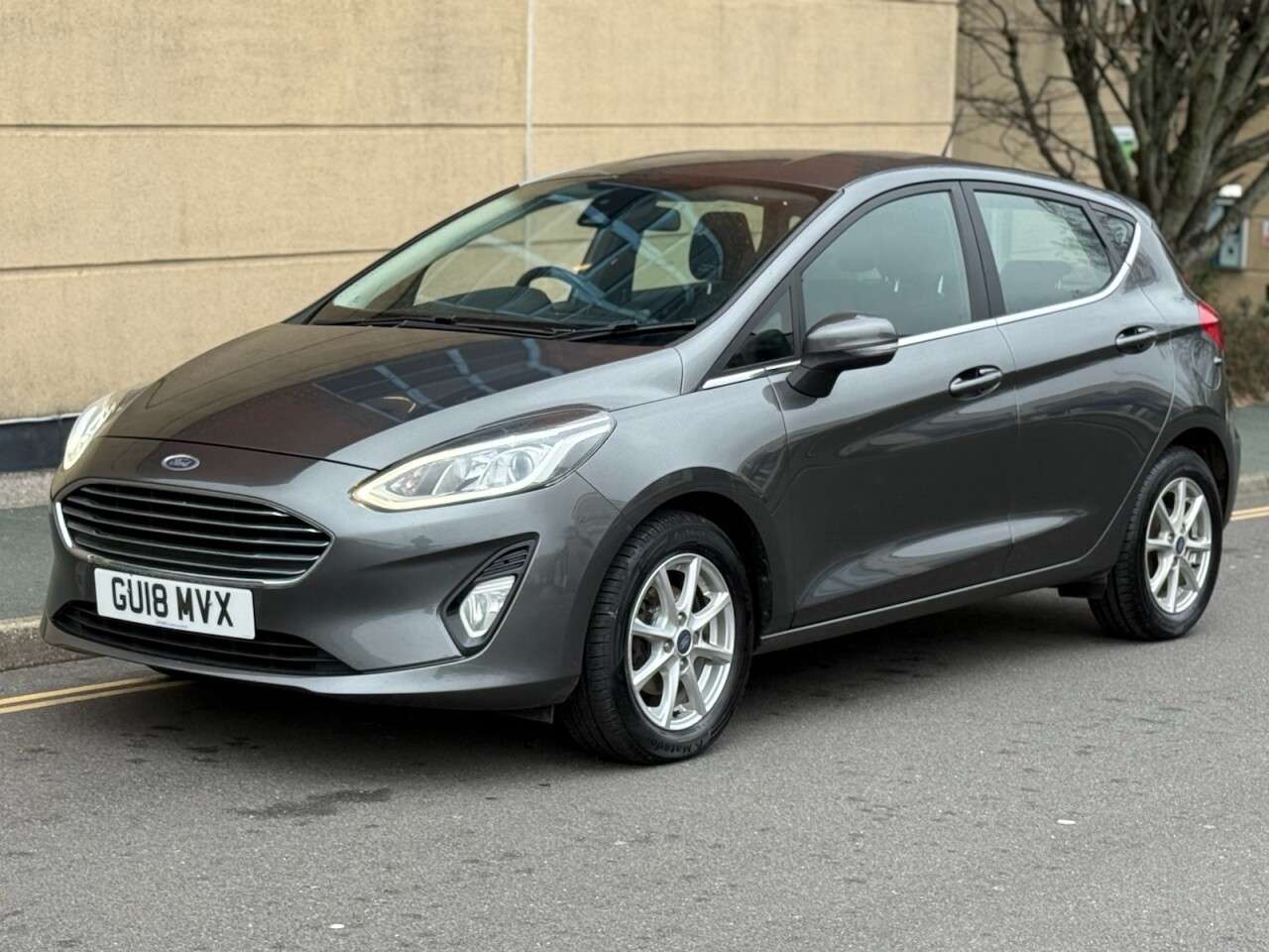 A 2018 FORD FIESTA 1.0T EcoBoost Zetec Hatchback 5dr Petrol Manual Euro 6 (s/s) (100 ps) A 2018 FORD FIESTA 1.0T EcoBoost Zetec Hatchback 5dr Petrol Manual Euro 6 (s/s) (100 ps)