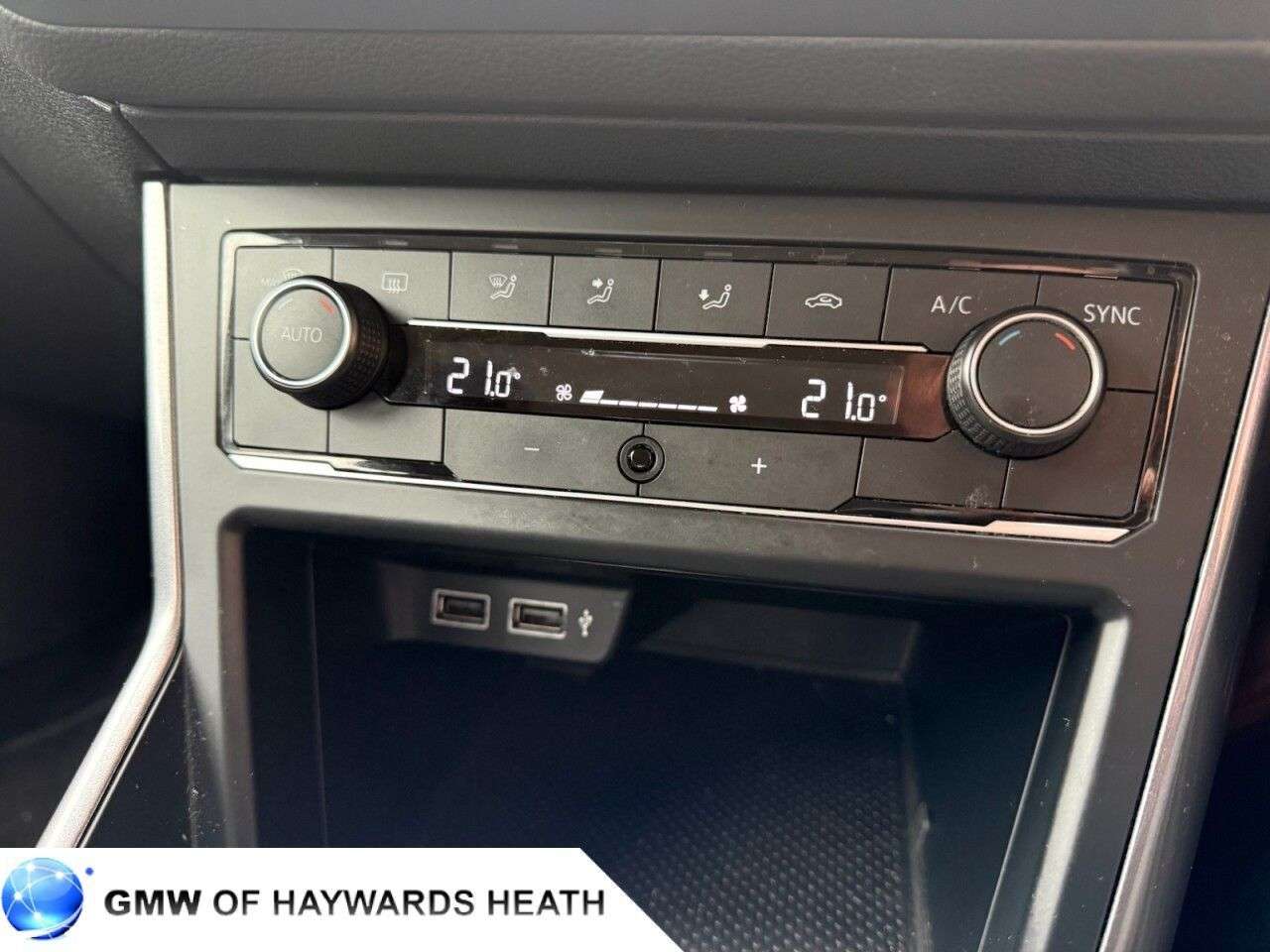 2019 VOLKSWAGEN POLO 2019 VOLKSWAGEN POLO