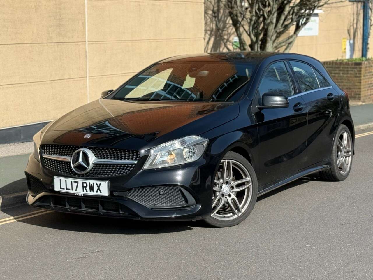 A 2017 MERCEDES-BENZ A-CLASS 2.1 A200d AMG Line Hatchback 5dr Diesel 7G-DCT Euro 6 (s/s) (136 ps) A 2017 MERCEDES-BENZ A-CLASS 2.1 A200d AMG Line Hatchback 5dr Diesel 7G-DCT Euro 6 (s/s) (136 ps)