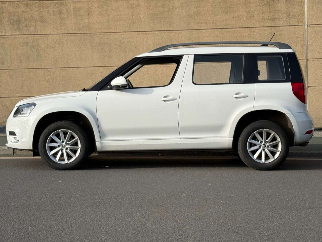 2015 SKODA YETI 2015 SKODA YETI
