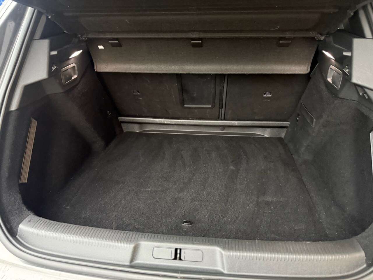 2019 DS AUTOMOBILES DS 7 CROSSBACK 2019 DS AUTOMOBILES DS 7 CROSSBACK