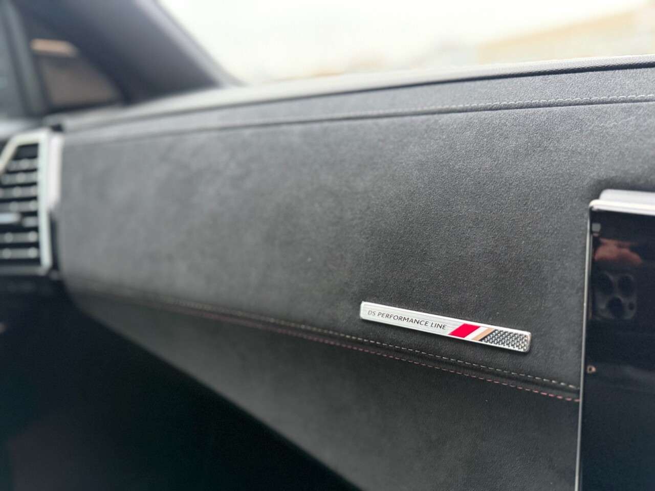 2019 DS AUTOMOBILES DS 7 CROSSBACK 2019 DS AUTOMOBILES DS 7 CROSSBACK