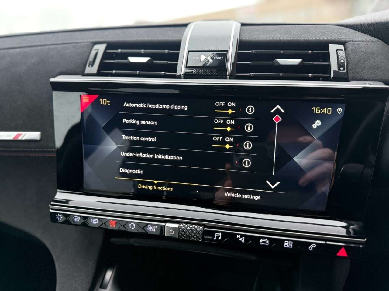 2019 DS AUTOMOBILES DS 7 CROSSBACK 2019 DS AUTOMOBILES DS 7 CROSSBACK