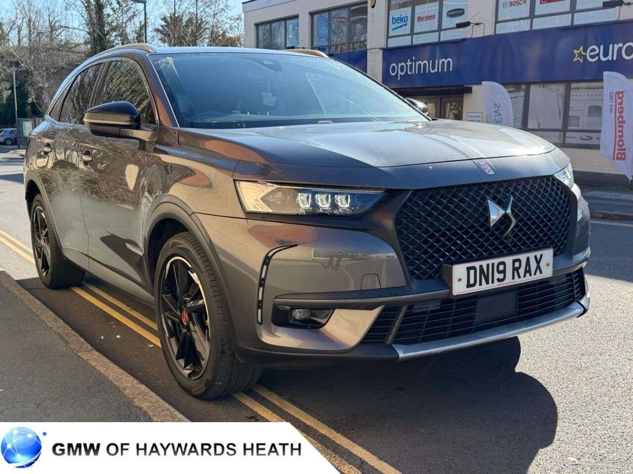 A 2019 DS AUTOMOBILES DS 7 CROSSBACK 1.6 PureTech Performance Line Crossback 5dr Petrol EAT8 Euro 6 (s/s) (180 p A 2019 DS AUTOMOBILES DS 7 CROSSBACK 1.6 PureTech Performance Line Crossback 5dr Petrol EAT8 Euro 6 (s/s) (180 p