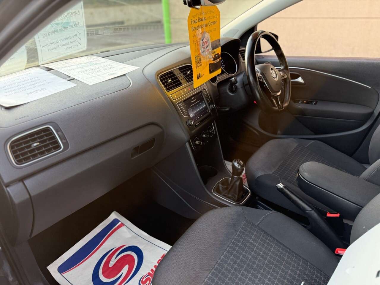 2015 VOLKSWAGEN POLO 2015 VOLKSWAGEN POLO