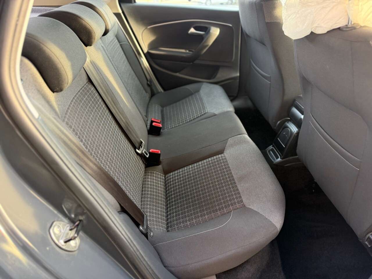 2015 VOLKSWAGEN POLO 2015 VOLKSWAGEN POLO