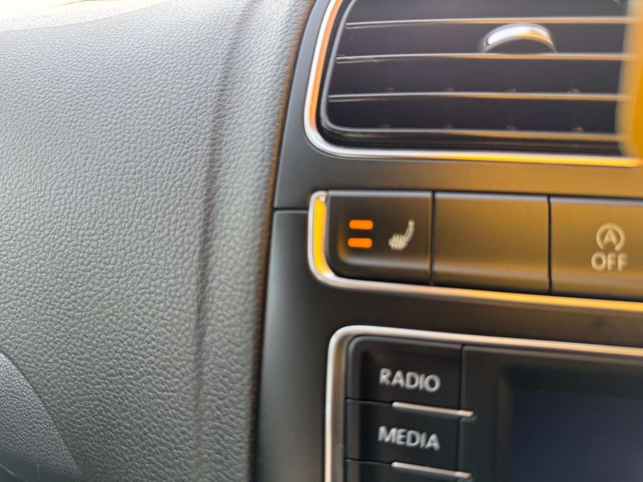 2015 VOLKSWAGEN POLO 2015 VOLKSWAGEN POLO