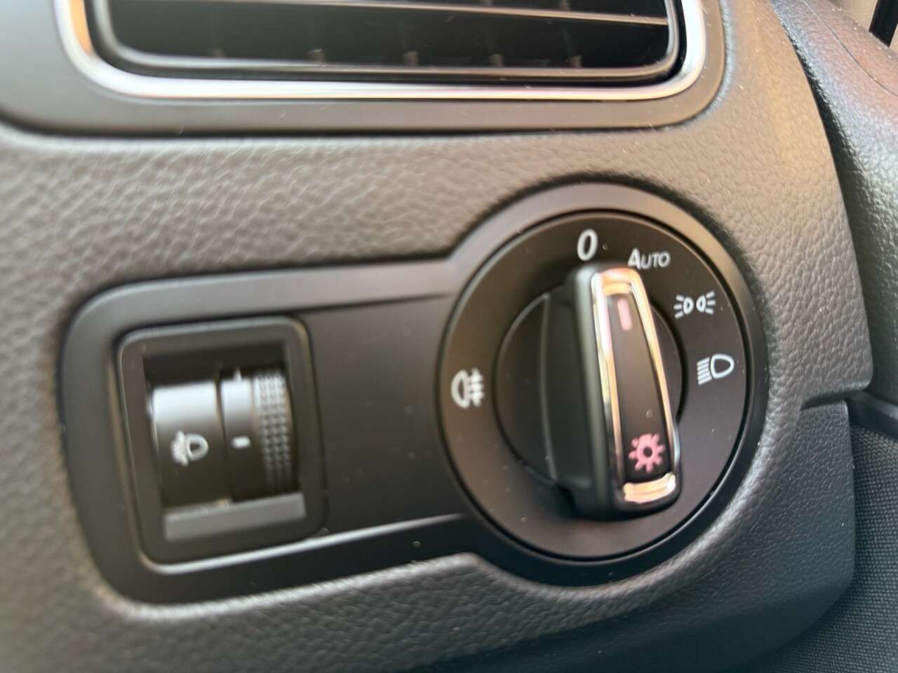 2015 VOLKSWAGEN POLO 2015 VOLKSWAGEN POLO