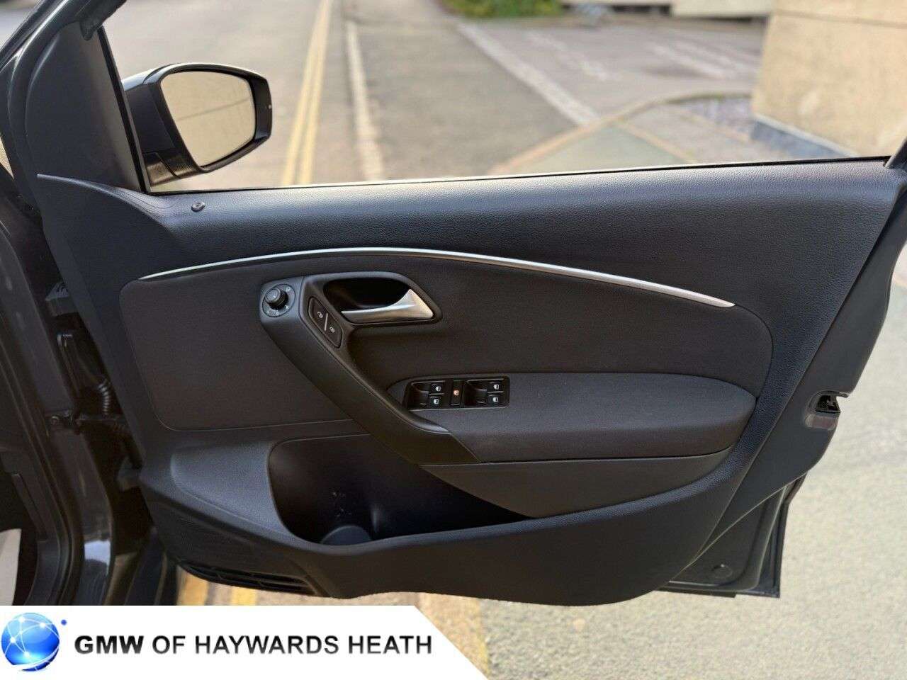 2015 VOLKSWAGEN POLO 2015 VOLKSWAGEN POLO