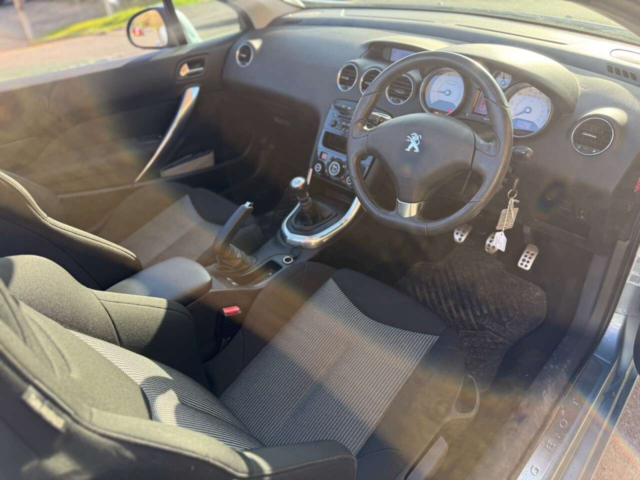 2011 PEUGEOT 308 CC 2011 PEUGEOT 308 CC