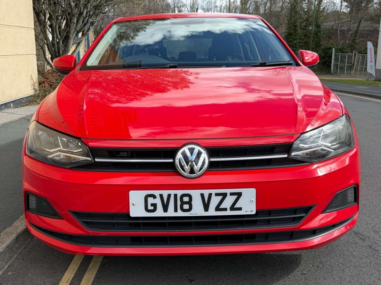 A 2018 VOLKSWAGEN POLO 1.0 TSI SE Hatchback 5dr Petrol Manual Euro 6 (s/s) (95 ps) A 2018 VOLKSWAGEN POLO 1.0 TSI SE Hatchback 5dr Petrol Manual Euro 6 (s/s) (95 ps)