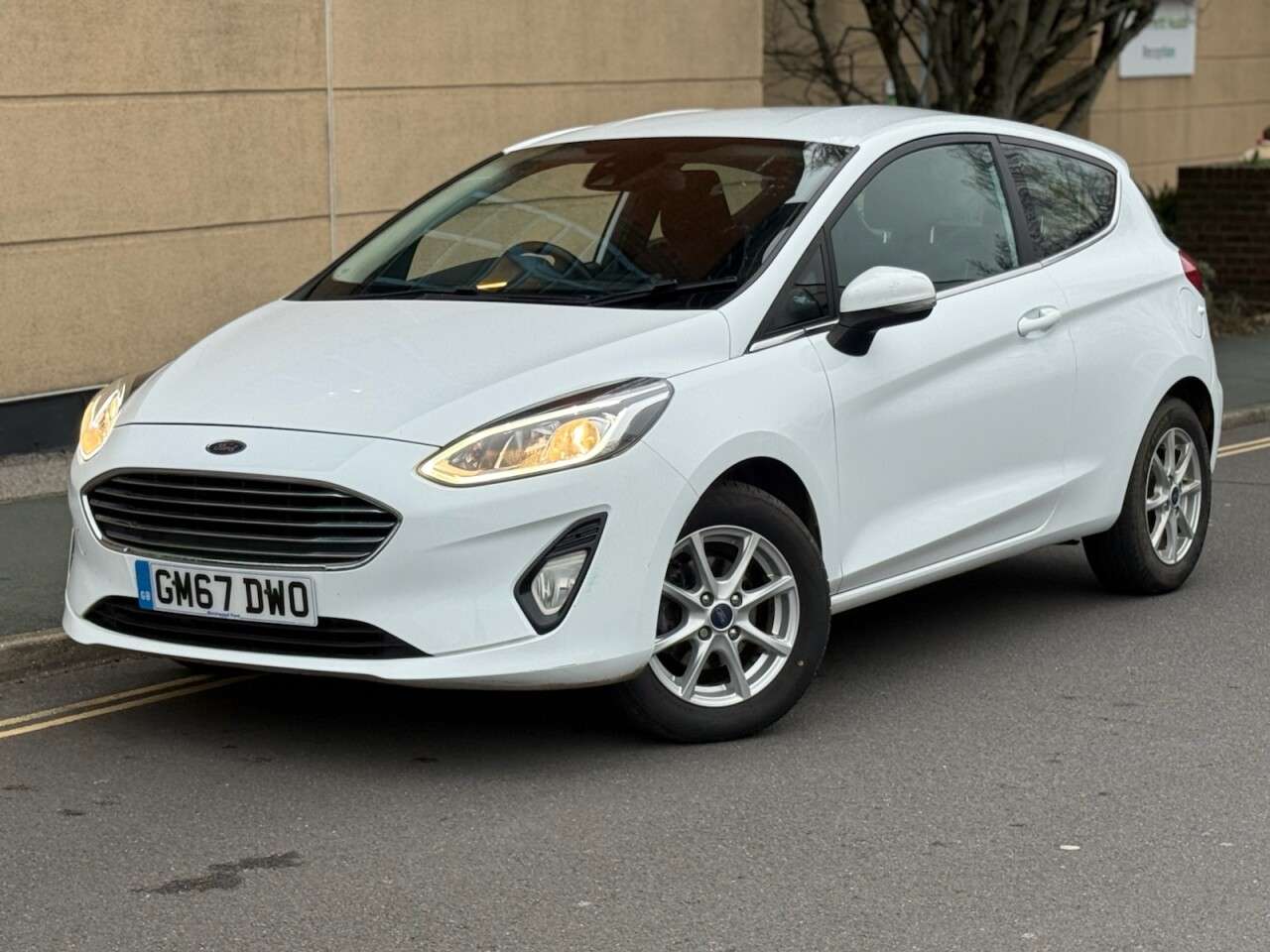 A 2018 FORD FIESTA 1.0T EcoBoost Zetec Hatchback 3dr Petrol Manual Euro 6 (s/s) (100 ps) A 2018 FORD FIESTA 1.0T EcoBoost Zetec Hatchback 3dr Petrol Manual Euro 6 (s/s) (100 ps)