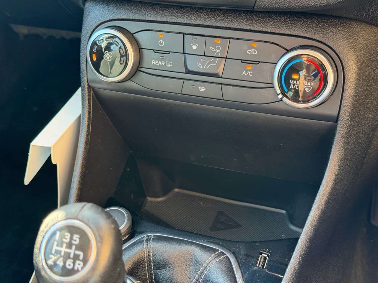 2018 FORD FIESTA 2018 FORD FIESTA