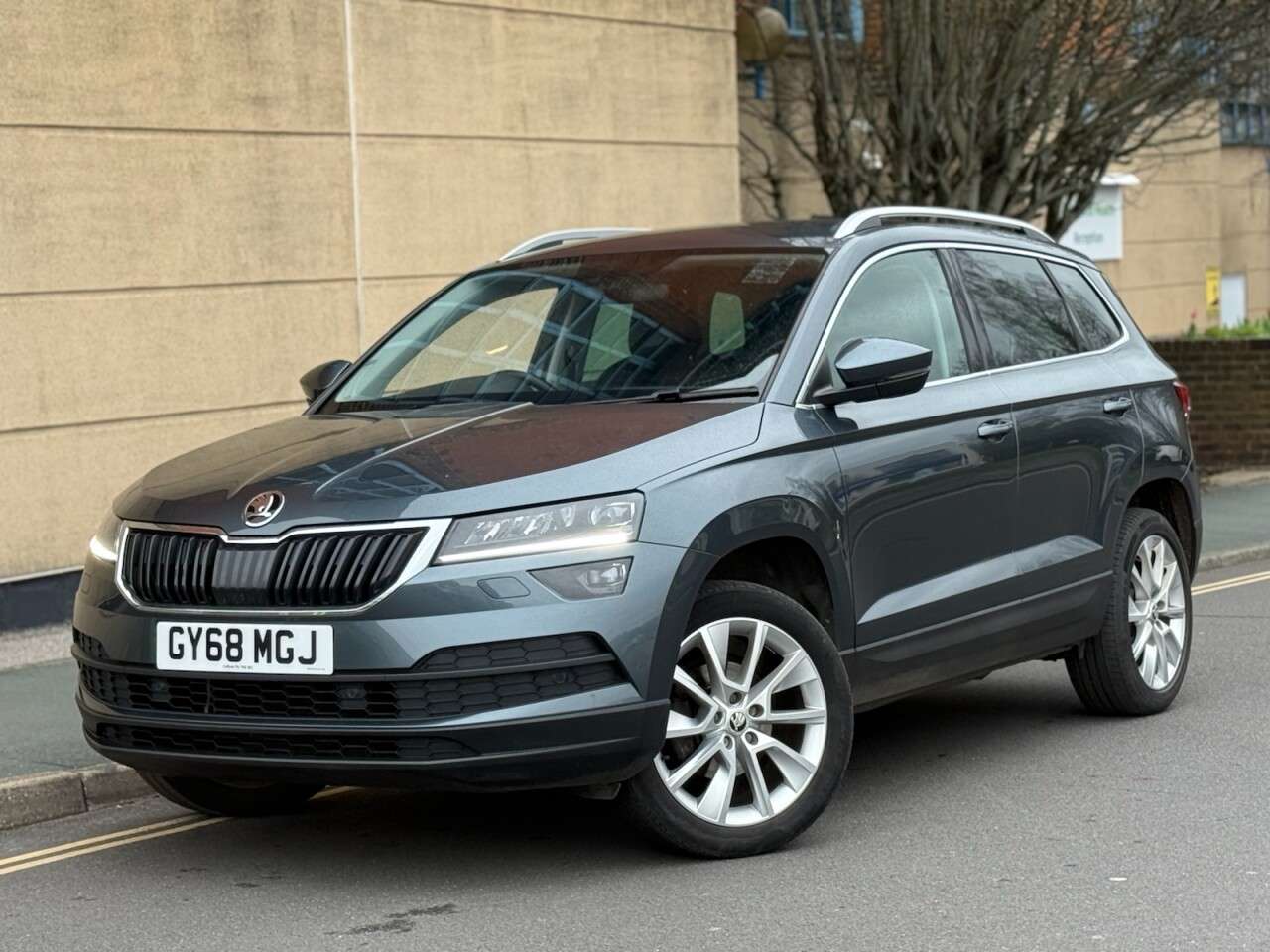 A 2018 SKODA KAROQ 1.5 TSI ACT SE L SUV 5dr Petrol DSG Euro 6 (s/s) (150 ps) A 2018 SKODA KAROQ 1.5 TSI ACT SE L SUV 5dr Petrol DSG Euro 6 (s/s) (150 ps)