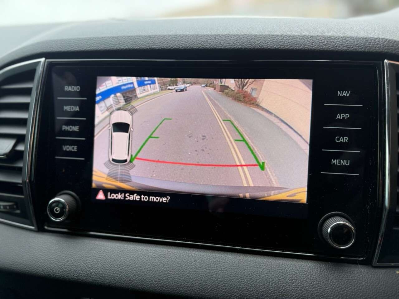 2018 SKODA KAROQ 2018 SKODA KAROQ