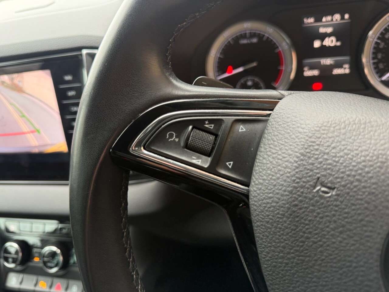 2018 SKODA KAROQ 2018 SKODA KAROQ