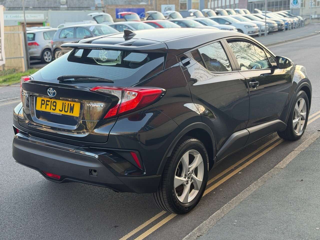 2019 TOYOTA C-HR 2019 TOYOTA C-HR