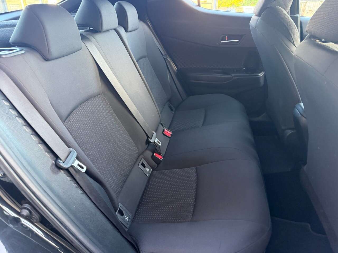 2019 TOYOTA C-HR 2019 TOYOTA C-HR