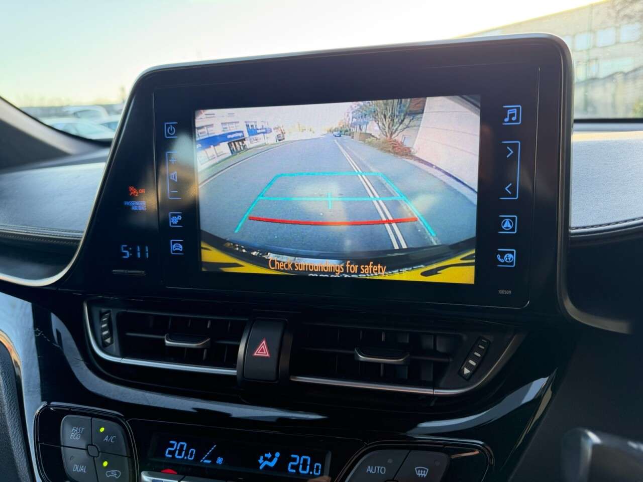 2019 TOYOTA C-HR 2019 TOYOTA C-HR