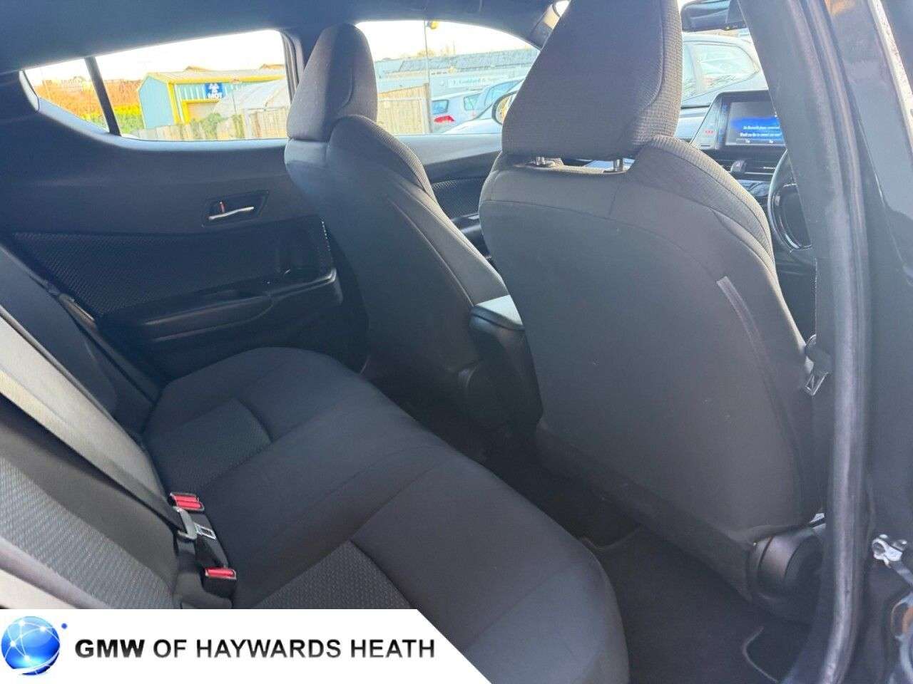 2019 TOYOTA C-HR 2019 TOYOTA C-HR