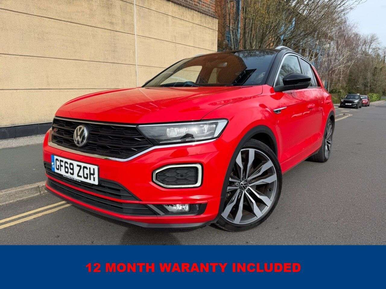 A 2019 VOLKSWAGEN T-ROC 1.5 TSI GPF EVO R-Line SUV 5dr Petrol DSG Euro 6 (s/s) (150 ps) A 2019 VOLKSWAGEN T-ROC 1.5 TSI GPF EVO R-Line SUV 5dr Petrol DSG Euro 6 (s/s) (150 ps)