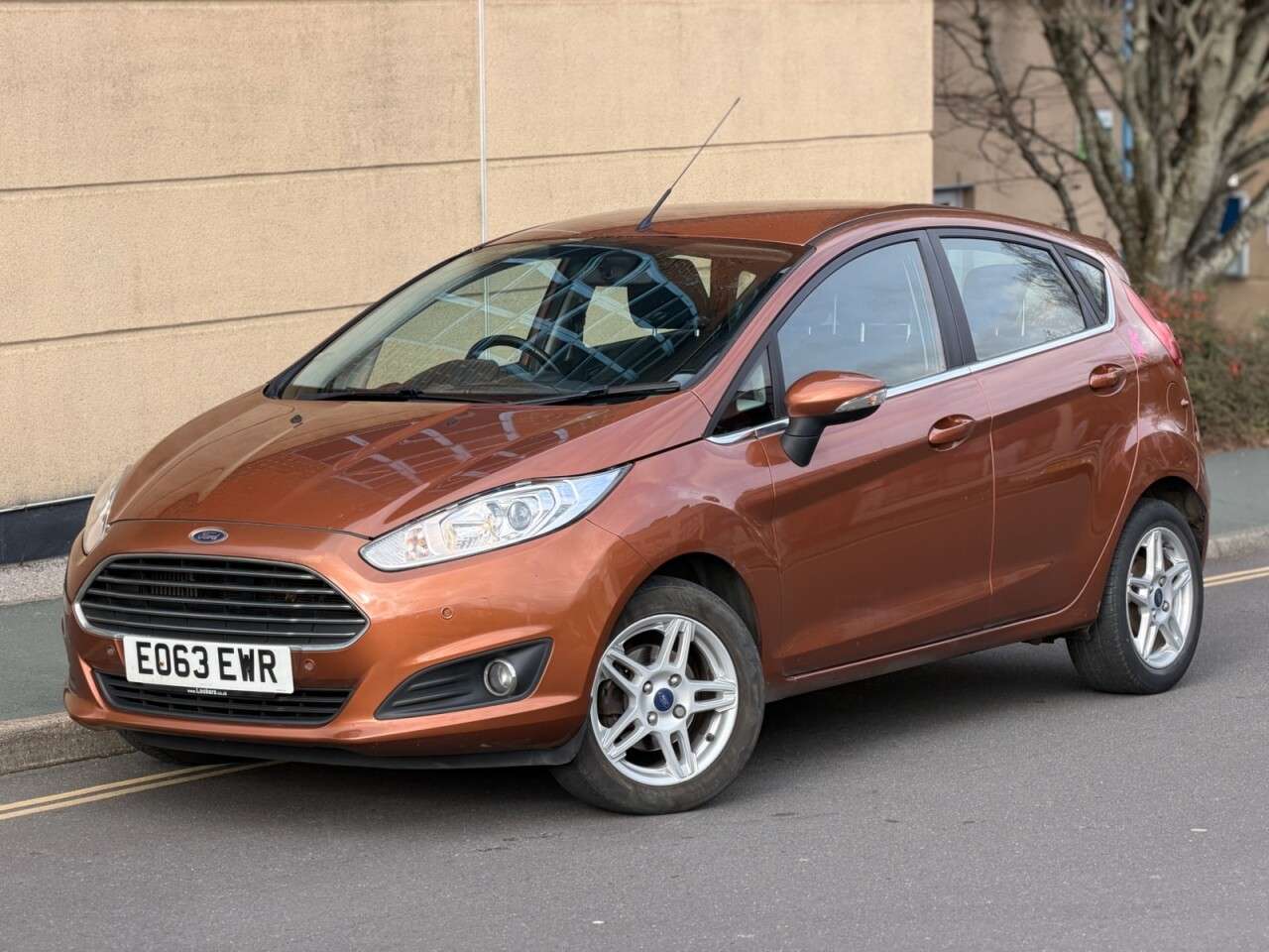 A 2013 FORD FIESTA 1.0T EcoBoost Zetec Hatchback 5dr Petrol Manual Euro 5 (s/s) (100 ps) A 2013 FORD FIESTA 1.0T EcoBoost Zetec Hatchback 5dr Petrol Manual Euro 5 (s/s) (100 ps)