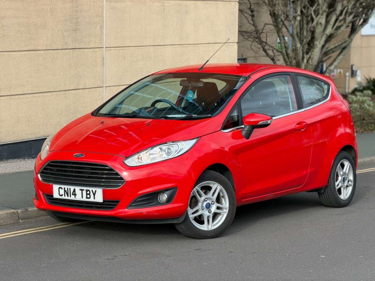 A 2014 FORD FIESTA 1.0 Zetec Hatchback 3dr Petrol Manual Euro 5 (s/s) (80 ps) A 2014 FORD FIESTA 1.0 Zetec Hatchback 3dr Petrol Manual Euro 5 (s/s) (80 ps)