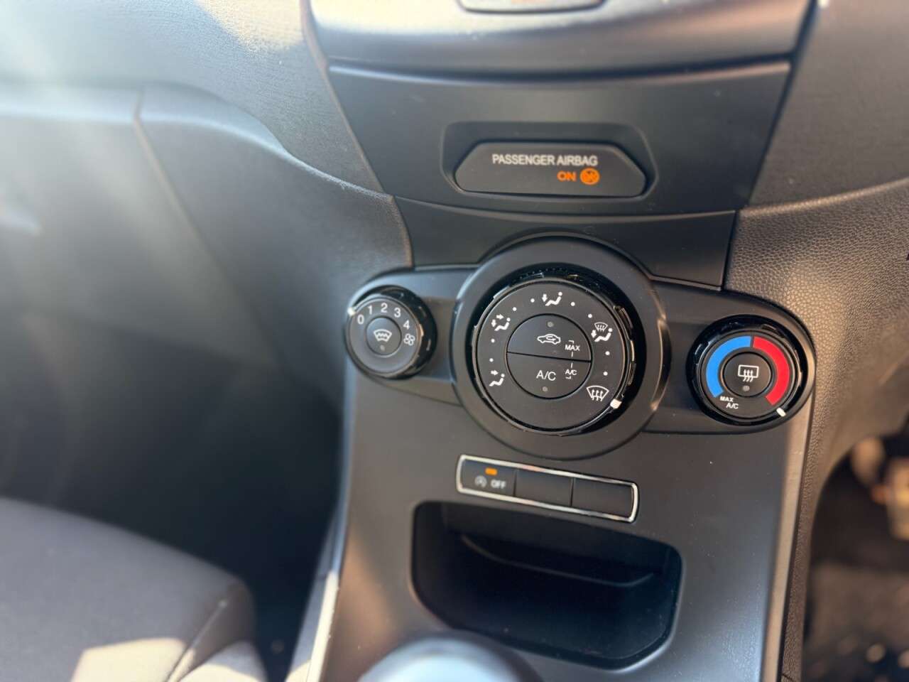 2016 FORD FIESTA 2016 FORD FIESTA