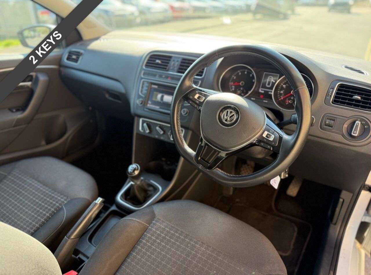 2015 VOLKSWAGEN POLO 2015 VOLKSWAGEN POLO