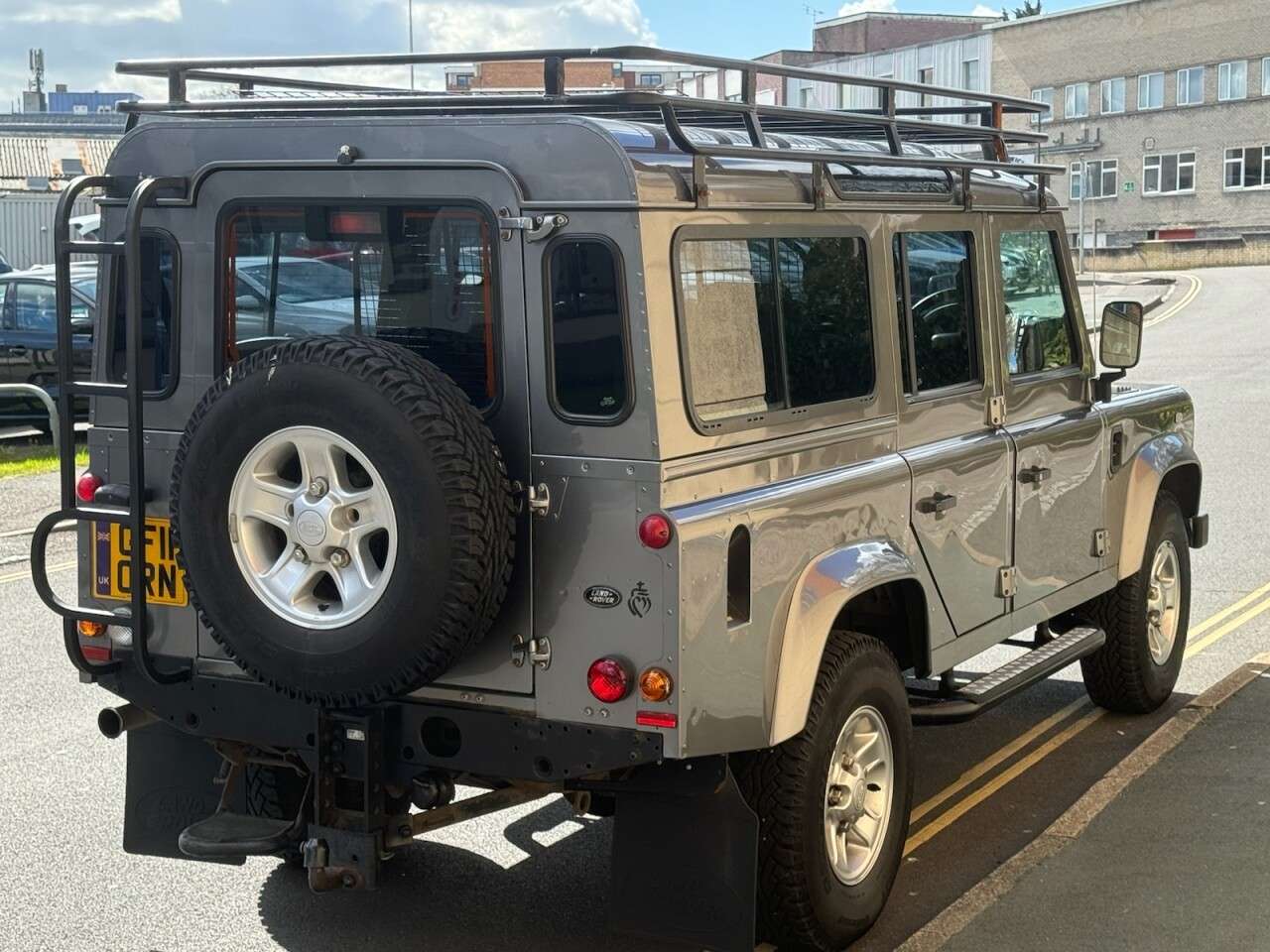2011 LAND ROVER DEFENDER 2011 LAND ROVER DEFENDER