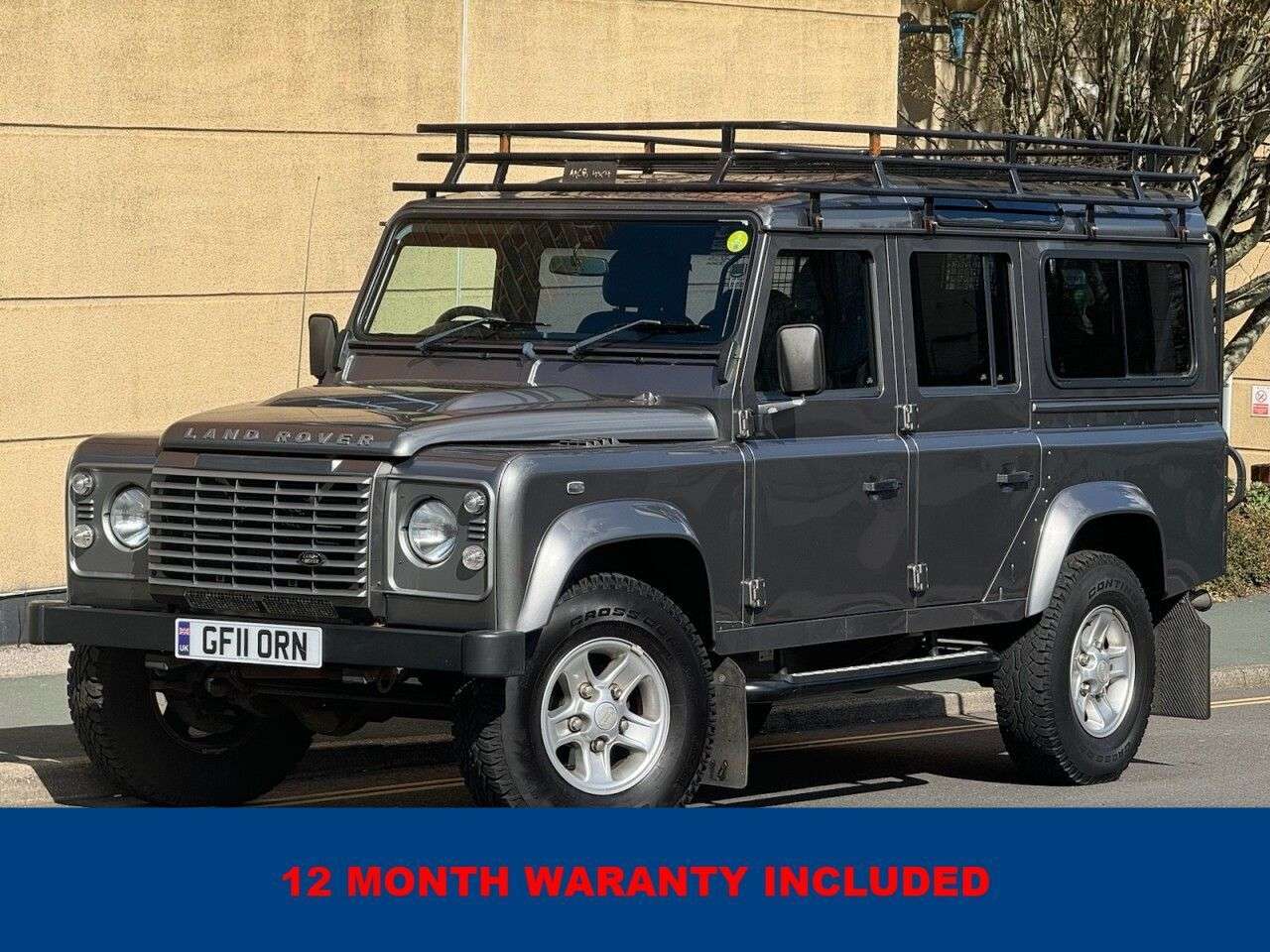 A 2011 LAND ROVER DEFENDER 2.4 TDCi XS Station Wagon Double Cab 5dr Diesel Manual 4WD MWB Euro 4 (122 A 2011 LAND ROVER DEFENDER 2.4 TDCi XS Station Wagon Double Cab 5dr Diesel Manual 4WD MWB Euro 4 (122