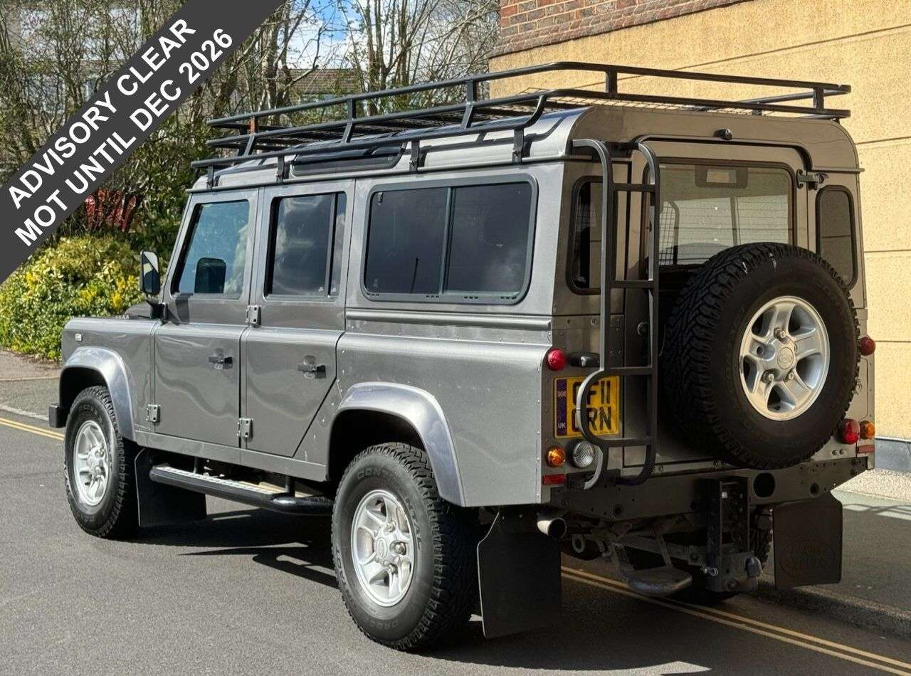 2011 LAND ROVER DEFENDER 2011 LAND ROVER DEFENDER