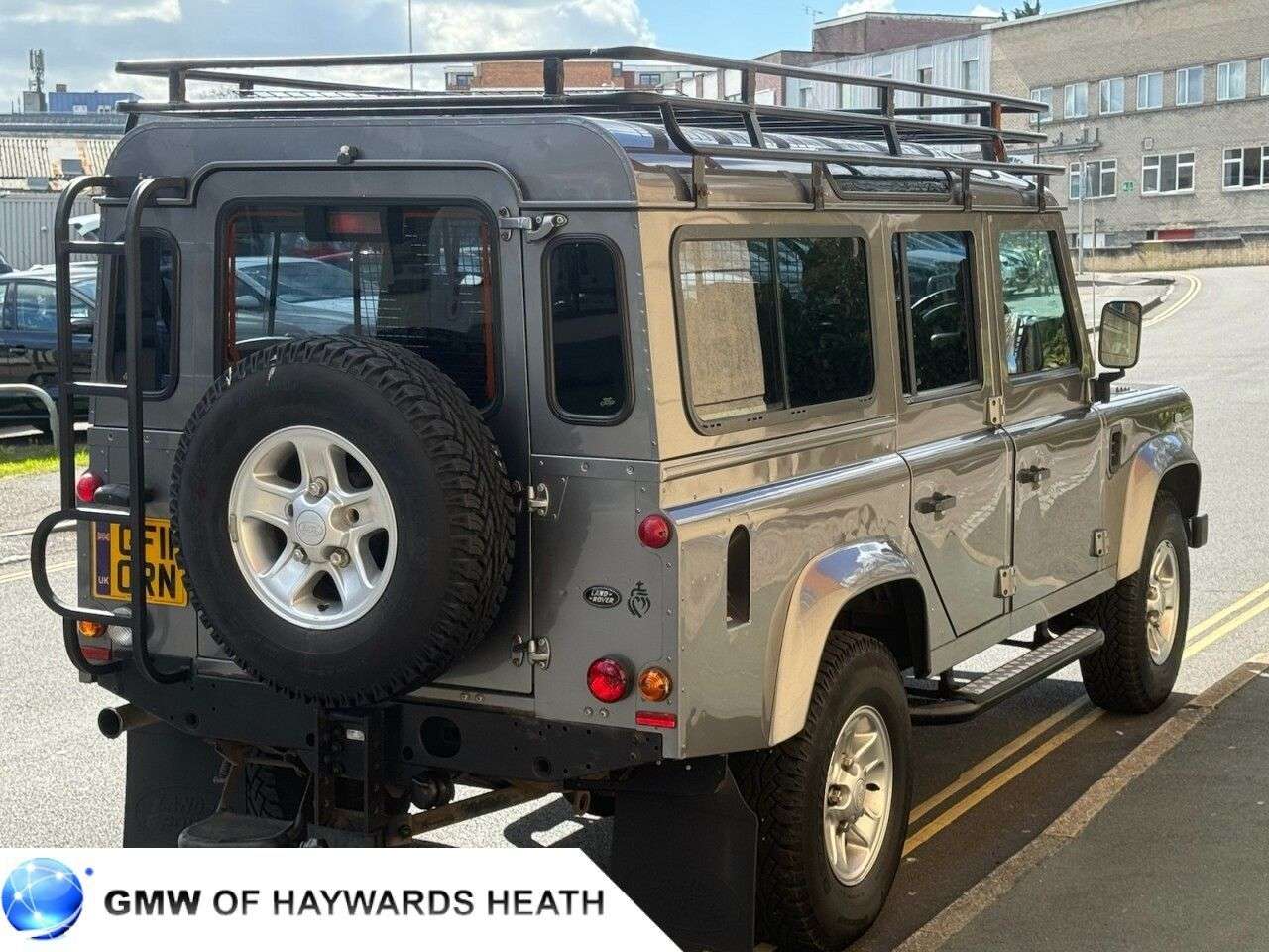 2011 LAND ROVER DEFENDER 2011 LAND ROVER DEFENDER