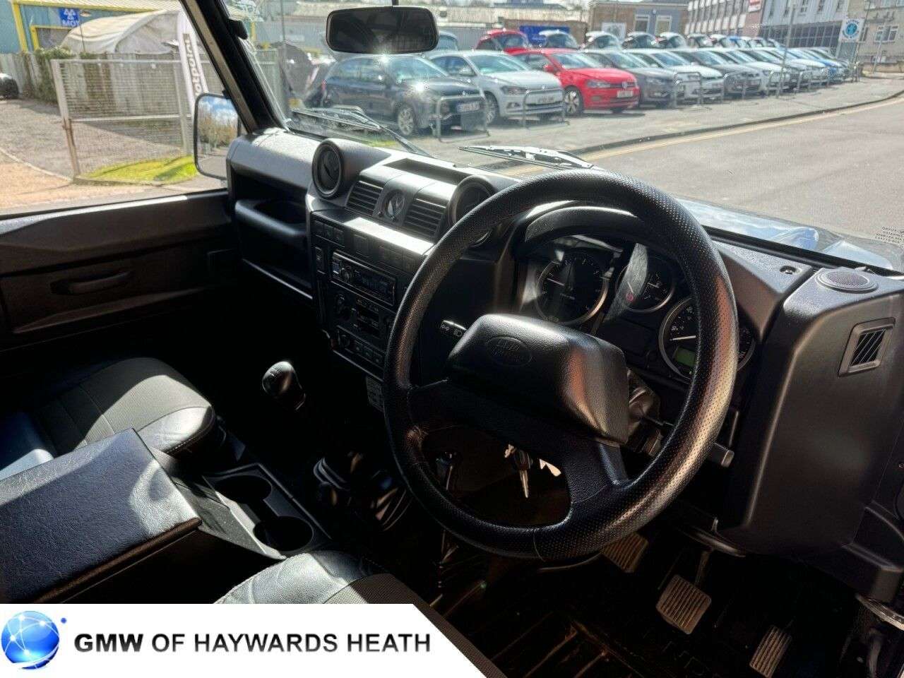 2011 LAND ROVER DEFENDER 2011 LAND ROVER DEFENDER