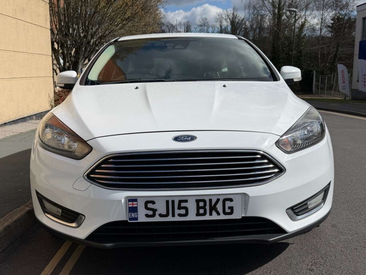 A 2015 FORD FOCUS 1.6 TDCi Titanium Hatchback 5dr Diesel Manual Euro 5 (s/s) (115 ps) A 2015 FORD FOCUS 1.6 TDCi Titanium Hatchback 5dr Diesel Manual Euro 5 (s/s) (115 ps)