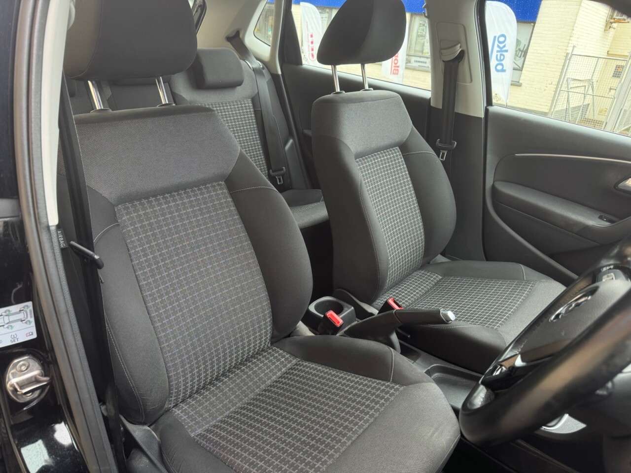 2015 VOLKSWAGEN POLO 2015 VOLKSWAGEN POLO
