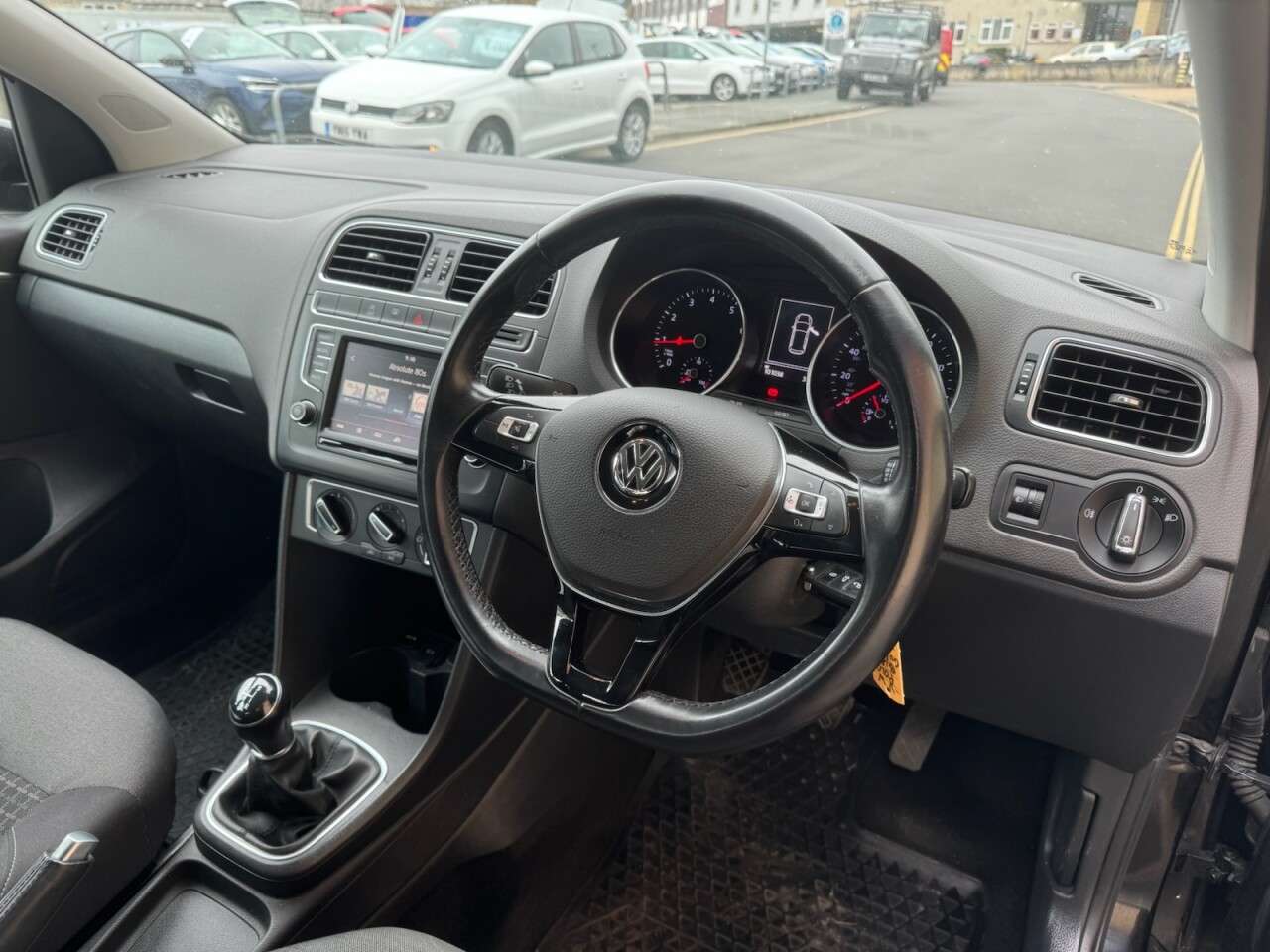 2015 VOLKSWAGEN POLO 2015 VOLKSWAGEN POLO