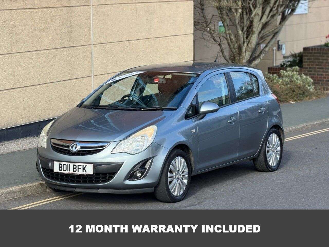 A 2011 VAUXHALL CORSA 1.4 16V SE Hatchback 5dr Petrol Auto Euro 5 (100 ps) A 2011 VAUXHALL CORSA 1.4 16V SE Hatchback 5dr Petrol Auto Euro 5 (100 ps)