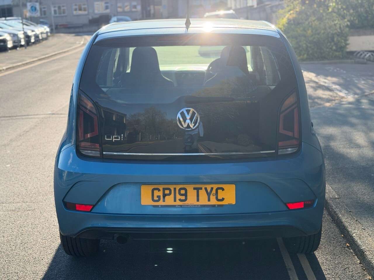 2019 VOLKSWAGEN UP! 2019 VOLKSWAGEN UP!
