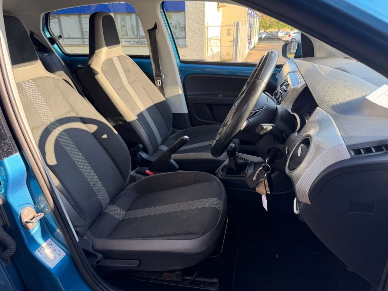 2019 VOLKSWAGEN UP! 2019 VOLKSWAGEN UP!
