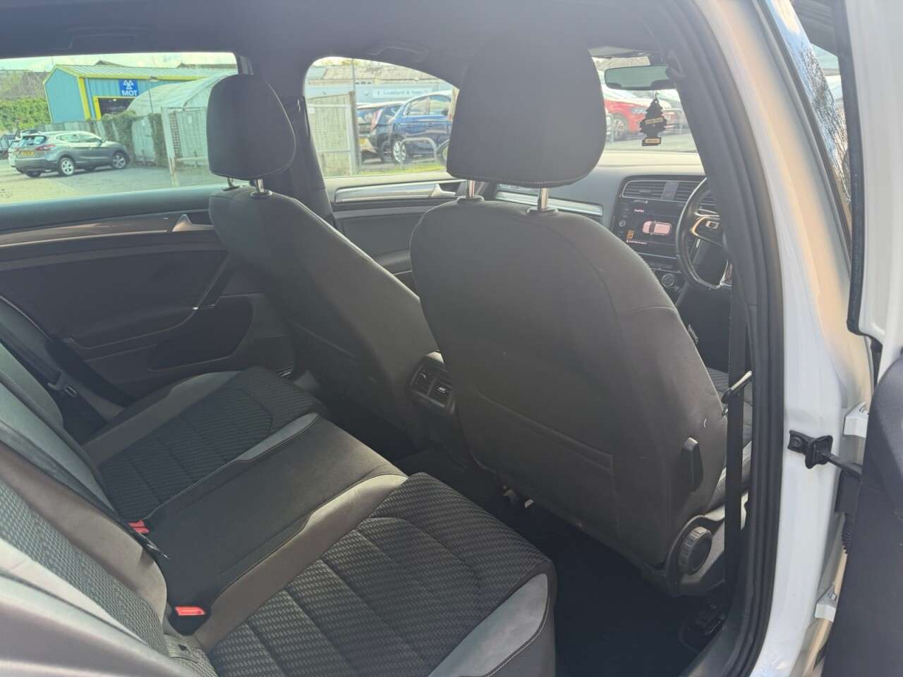 2019 VOLKSWAGEN GOLF 2019 VOLKSWAGEN GOLF